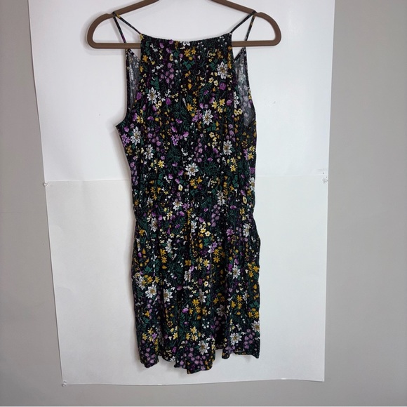 5/$25 Old Navy Women’s Medium Floral Print Spaghetti Strap Romper Cottagecore - Picture 9 of 9